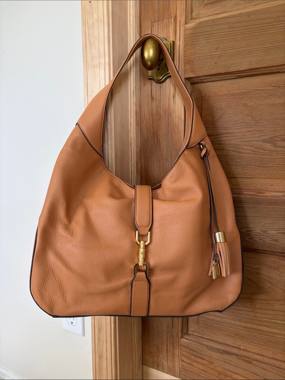 G.I.L.I 🍂 Tan Leather Hobo Bag | EUC